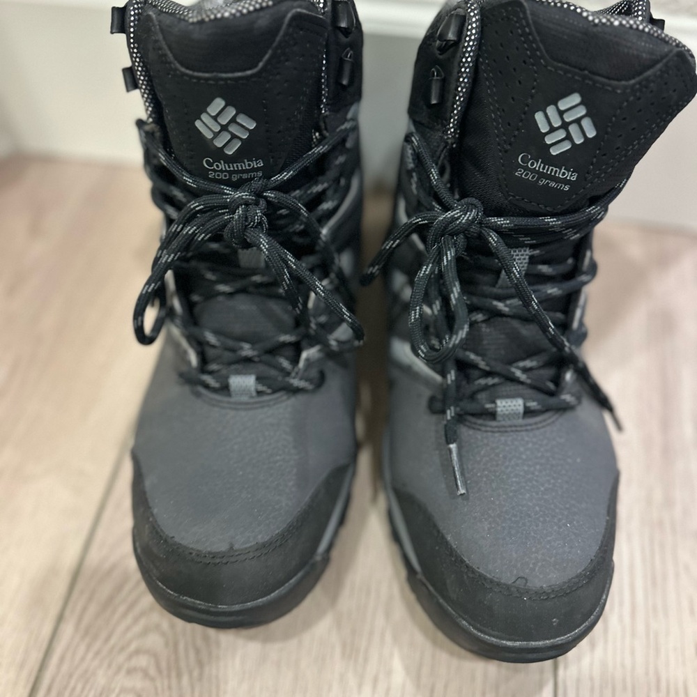 Columbia Men's Gunnison II Omni-Heat Black Winter Boots size 8 - Picture 3 of 7